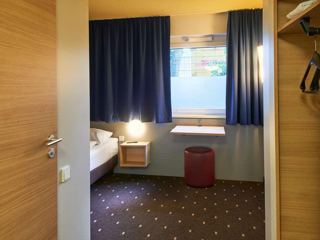 B&B Hotel Frankfurt-Nord Frankfurt am Main Zimmer foto